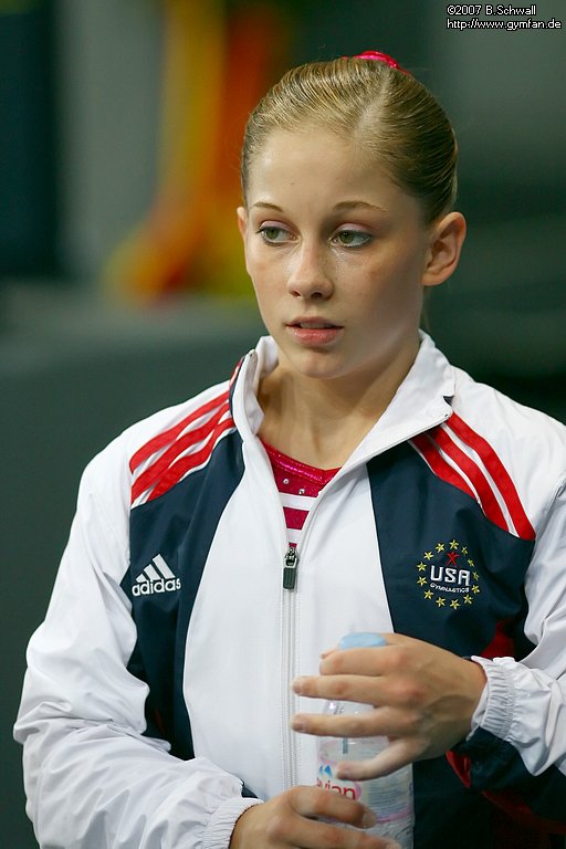 http://www.gymfan-help.de/2007/images/wm2007/wm2007-117594.jpg